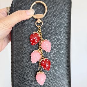 Beaded Strawberry Keychain: Gold Shell Clasp <b>Bag</b> <b>Charm</b> - Product Image 4