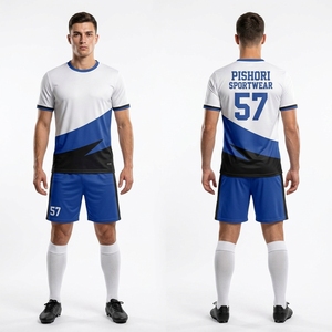 Uniforme de football personnalisé en polyester orange et noir avec des panneaux avant géométriques gris et un short - Product Image 4