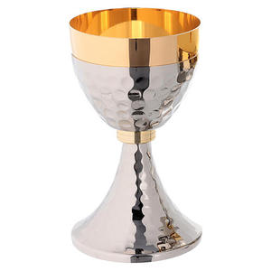 Ensemble Calice et Ciboire en Laiton Plaqué Or Bicolore pour la Sainte Messe 2026, Cadeau Religieux, Calice pour Prêtre, Accessoires Liturgiques d'Église - Product Image 2