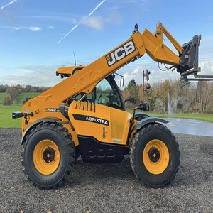 Solución Agrícola Inteligente JCB 542 70 Agri Xtra con Sistema Hidráulico Avanzado, Motor de Alta Potencia y Excelente Capacidad de Manejo de Carga - Product Image 1