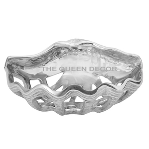 Tazón Decorativo de Aluminio en Forma de Hoja Plateada, Diseño Japonés Nuevo y Moderno, Hecho a Mano - Product Image 4