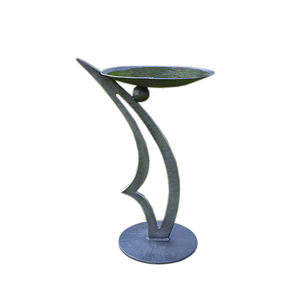 Bol en métal imprimé de fleurs Ornement de jardin pour la maison Bain d'oiseau moderne Bain d'oiseau en métal Support décoratif à quatre pattes - Product Image 4