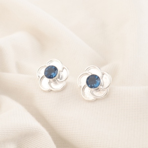 Boucles d'oreilles artisanales en argent sterling 925, motif floral, topaze bleue de Londres, pour femmes et filles, à porter lors de mariages - Product Image 3