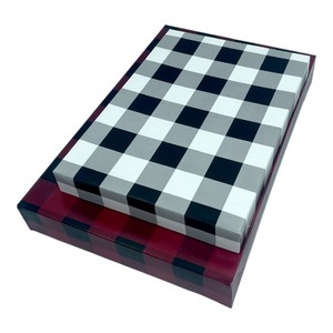 Lencería a cuadros en blanco y negro Caja de regalo de papel reciclado personalizada Tamaño 4 esquinas Precio bajo Regalo de Navidad con uso de velas de perfume - Product Image 5