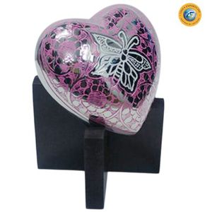 Urna Funeraria en Forma de Corazón de Linea Exports, Color Rojo con Diseño de Rosa Blanca, Tamaño Adulto, Recuerdo Conmemorativo - Product Image 6
