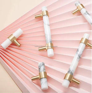 ลูกบิดตู้ลิ้นชักทำมือจากเรซิ่นสีเขียวทะเลขาว  แบบมีลายนูนรูปนางฟ้า สำหรับตู้เสื้อผ้า ตู้ครัว  ขายส่ง รุ่น WRK-141 อินเดีย - Product Image 4