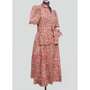 เดรสลำลองคอวีสไตล์จิงโจ้ ดีไซน์ทำมือ ลายดอกไม้ พิมพ์ลาย ตกแต่งกระดุม  สำหรับผู้หญิง เป็นมิตรต่อสิ่งแวดล้อม ซักได้ - Product Image 5