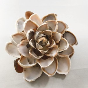 Fleurs décoratives artisanales en coquillages naturels, prix compétitif, fleurs décoratives fabriquées à partir de coquillages marins - Product Image 2