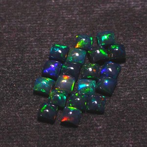Opale noire fumée traitée, opale naturelle de Welo, pierre brute taille carrée 5mm, cabochon multi-feu avec jeu de couleurs pour DIY HASNAIN GEMS - Product Image 5