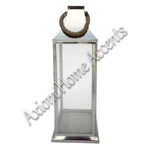 Juego de farolillos de velas navideñas de lujo, decoración hecha a mano para cada ajuste, diseño moderno de Axiom Home Accents - Product Image 2