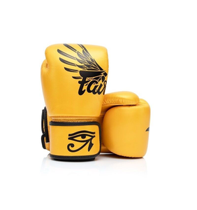 ถุงมือชกมวย MMA Fairtex รุ่น Custom Gold สำหรับมืออาชีพ - หนังแท้ สำหรับฝึกซ้อมคิกบ็อกซิ่ง ป้องกันการลื่น พร้อมสายรัด - Product Image 3