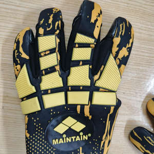 Gants de gardien de but personnalisés, fabriqués en usine, bon marché, professionnels, antidérapants, en caoutchouc et latex, pour le football. - Product Image 3