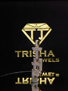 Colgante personalizado con la letra 'THP' con diamantes de moissanita VVS, plata de ley 925, estilo hip hop, joyería de lujo de Trisha Jewels - Product Image 3