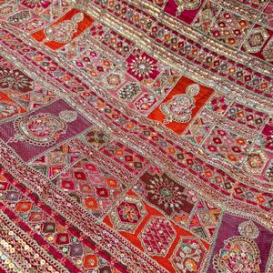 Tissu de haute qualité à motifs codés pour la mode féminine, les tenues de soirée et la collection textile de boutique - Product Image 5