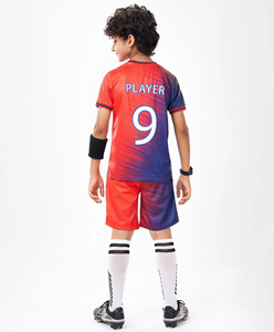 Tenue d'équipe de football sublimée personnalisée, vêtements d'équipe pour jeunes, vêtements de sport personnalisés, tailles pour enfants, ensemble maillot et short de football pour garçons - Product Image 3