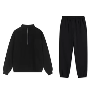 Ensemble de survêtement sportif pour femme, vert et blanc, avec haut à demi-zip et short à cordon de serrage, manches longues, respirant, idéal pour le printemps - Product Image 4