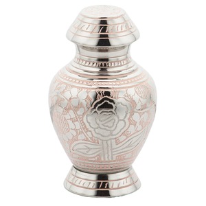 Vase décoratif traditionnel en métal avec couvercle, style urne, accent décoratif pour la maison - Product Image 4