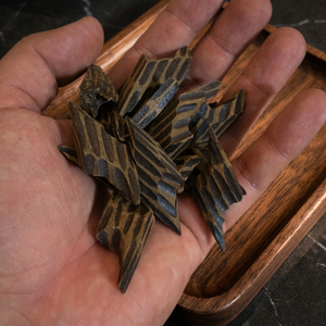 Aromatic Sandalwood Tiger <b>Oud</b> Chips Natural Wood Incense Burner All-Season Aromatherapy Use Vietnam Made - Product Image 2