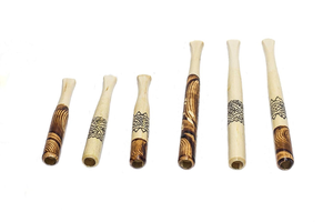 Pipe à tabac en bois naturel de style classique, fabriquée à la main, écologique et durable - Product Image 2
