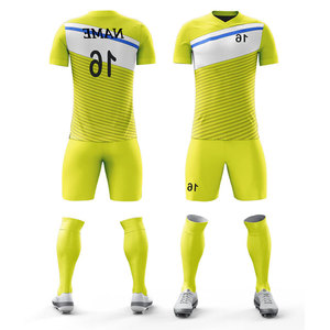 Nuevo Diseño de Uniformes Deportivos de Baloncesto y Fútbol con Forro y Patrón Sublimado, Conjuntos de Uniformes Deportivos de Fútbol en Venta al Por Mayor - Product Image 1