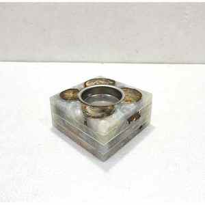 Brûleur d'encens artisanal écologique portable en provenance d'Inde, brûleur d'agarbatti en bois et résine en forme de boîte - Product Image 4