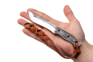 Couteau de chasse à lame fixe personnalisé avec manche en bois et étui en cuir, acier Damas pleine longueur, fournisseur OEM, style artisanal - Product Image 2