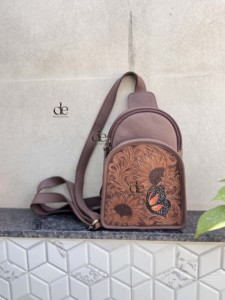 Sac à bandoulière en cuir sculpté et gaufré, élégant et tendance, sac de voyage en cuir véritable, facile à transporter, multi-usages - Product Image 5