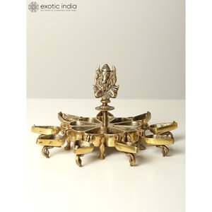 Escultura de caja de Ganesha decorativa de latón de 5 pulgadas hecha a mano para Puja rituales cumpleaños y ocasiones Diwali decoración del hogar y regalos India - Product Image 2