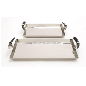 Plateau de service décoratif en fonte d'aluminium poli brillant Plateau de service en métal de dernière conception Plateau de service au chocolat de luxe - Product Image 3