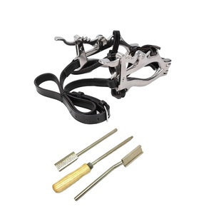 Équipement vétérinaire premium pour soins buccaux des animaux : Écarteur buccal vétérinaire pour examen dentaire, outil chirurgical vétérinaire - Product Image 1