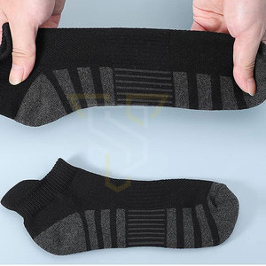 Hot Product Breathable Casual <b>Socks</b> Running Wear Casual Men Casual <b>Socks</b> Online Sale Casual <b>Socks</b> - Product Image 4