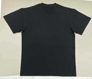 Camiseta Negra de Manga Corta con Cuello Redondo para Hombre, Diseño Personalizado con Estampado Gráfico de Letras - Product Image 4