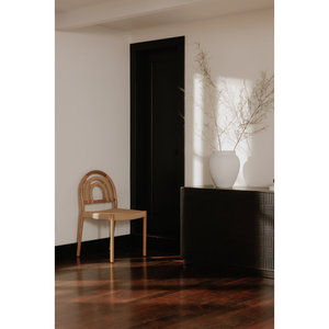 Juego de sillas de comedor de madera maciza de roble de 18,6 ''H de 2 sillas laterales cómodas y elegantes para su mesa de comedor - Product Image 2