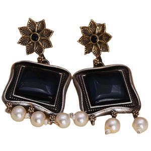 Pendientes de Moda Boho con Baño de Plata Oxidada y Latón, Diseño Étnico con Incrustaciones, Piedra Verde Artificial, Regalo para Mujer - Product Image 1