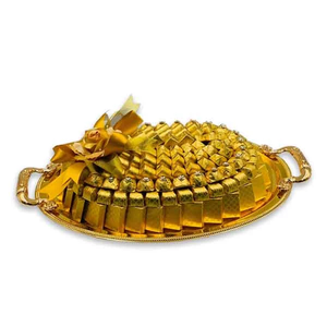 Plateau en laiton pour la présentation de vaisselle, idéal pour la cuisine, les mariages, les fêtes, l'organisation décorative, le rangement de chocolats et de desserts - Product Image 4