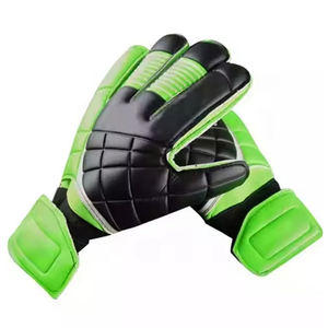 Gants de gardien de but très demandés pour l'entraînement de football, antidérapants et résistants à l'eau. - Product Image 1