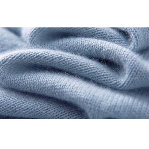 Pull tricoté décontracté à manches longues pour femme, respirant, imprimé vintage, 100 % polyester/laine, simple boutonnage, haute qualité, idéal pour l'hiver - Product Image 4