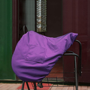 Housse de selle d'équitation personnalisable de qualité supérieure pour dressage et saut d'obstacles, en cuir/coton, respirante et à séchage rapide - Product Image 4