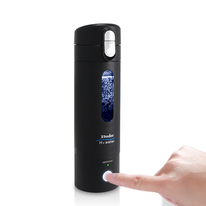 Bouteille Générateur d'Eau Hydrogénée au Titane Alimentée par USB 350ml 0.8-1.0PPM Ioniseur Filtres à Eau Type RV Voiture Maison Extérieur Hôtel - Product Image 1