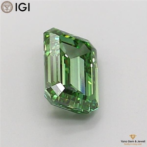 Fine Clarity VVS2 Fancy Vivid <b>Green</b> Color Emerald Cut 2.01 Carat with IGI Certificate CVD Lab Grown Diamond for Premium Pendant - Product Image 5
