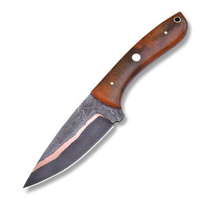 Cuchillo de chef de lujo de cobre damasco con patrón decorativo y mango ergonómico para profesionales culinarios. - Product Image 1