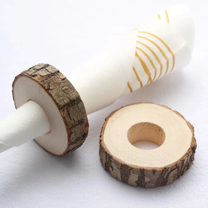 Juego de Anillos para Servilletas de Madera Ovalados Orgánicos con Forma Contorneada Suave para un Ambiente de Mesa Elegante y Natural, Único - Product Image 2