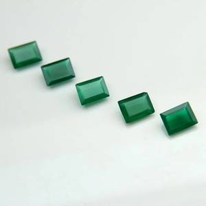 Vente en gros de pierres précieuses en onyx vert naturel de haute qualité, taillées en octogone à facettes, pierres précieuses en onyx vert calibrées pour la fabrication de bijoux - Product Image 3