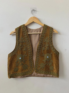 Women's <b>Velvet</b> Floral Sleeveless <b>Jacket</b> Vintage Boho Style Breathable Beaded Detail Single Button Closure Short Outerwear for - Product Image 1