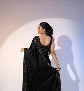 Chemisier sans manches en soie Rangoli noir à sequins pour femme – Idéal pour mariage, remise de diplôme, soirée élégante, tenue ethnique, séchage rapide - Product Image 4