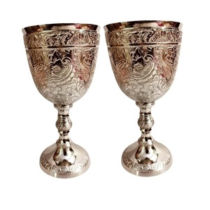 Calice médiéval vintage en laiton doré fait main, cadeaux Renaissance pour mariage, anniversaire, articles de cérémonie originaux - Product Image 1