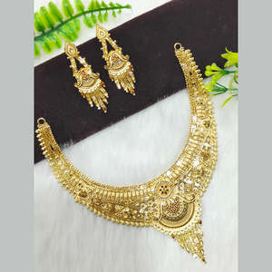 Ensemble de bijoux en or fin Jewelemarket, collier exquis - Product Image 1