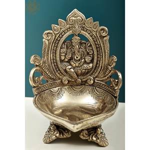 โคมไฟพระพิฆเนศทองเหลืองขนาด6นิ้วทำด้วยมือจากตะเกียงน้ำมันอินเดียและอุปกรณ์เสริม - Product Image 1