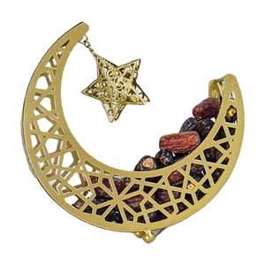 Plateau décoratif en forme de croissant de lune plaqué or avec motif géométrique étoilé, artisanat traditionnel en métal pour le Ramadan, emballage individuel - Product Image 5