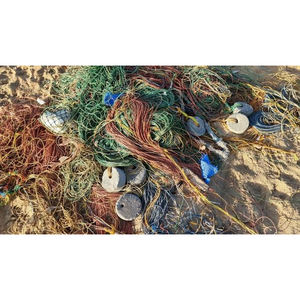 Déchets de filet de pêche en nylon 6 recyclé pour applications plastiques d'ingénierie - Product Image 1